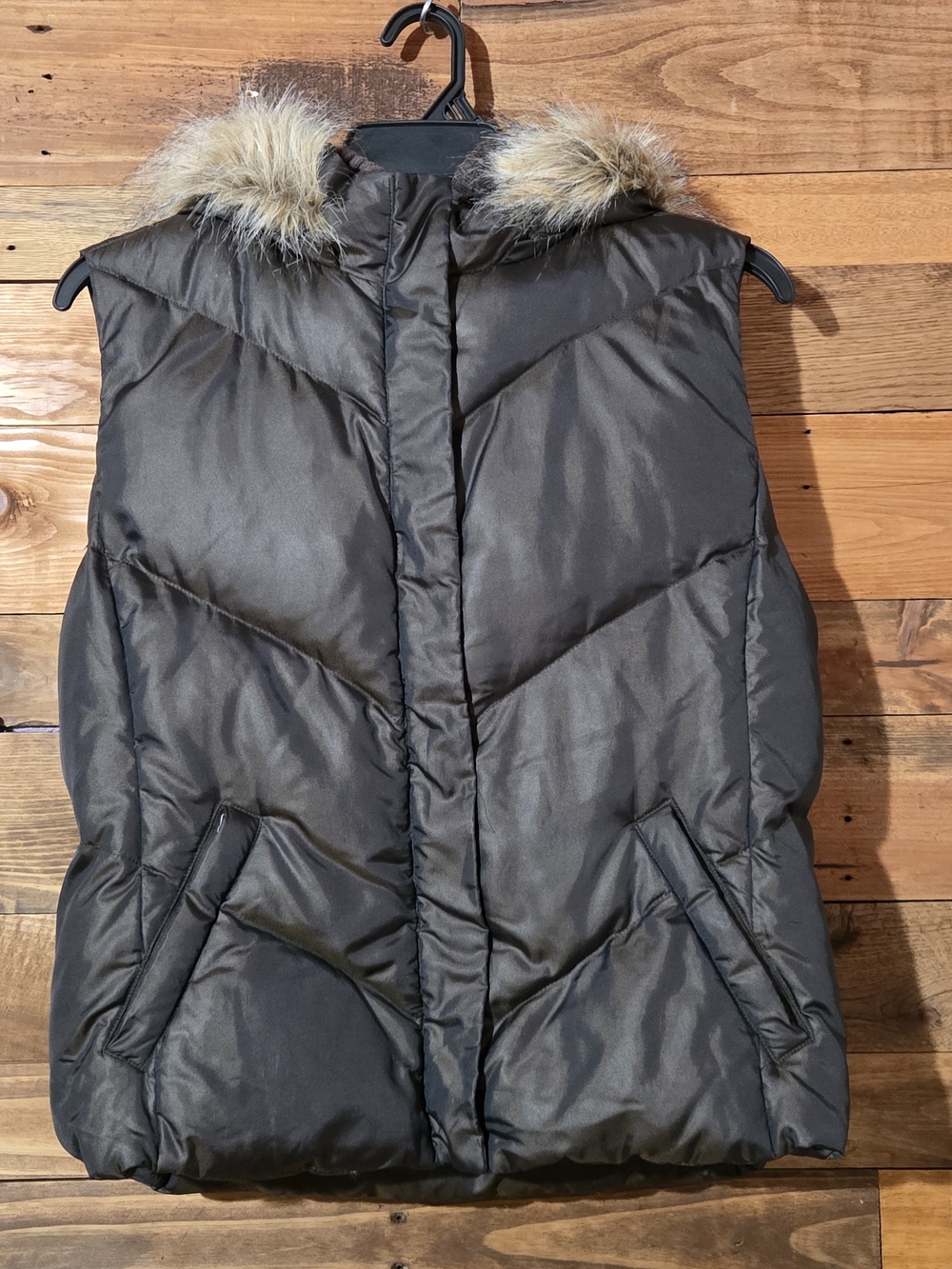 Relativity Down Puffer Vest Hooded Faux Fur Brown Quilted Zip Snap Winter L